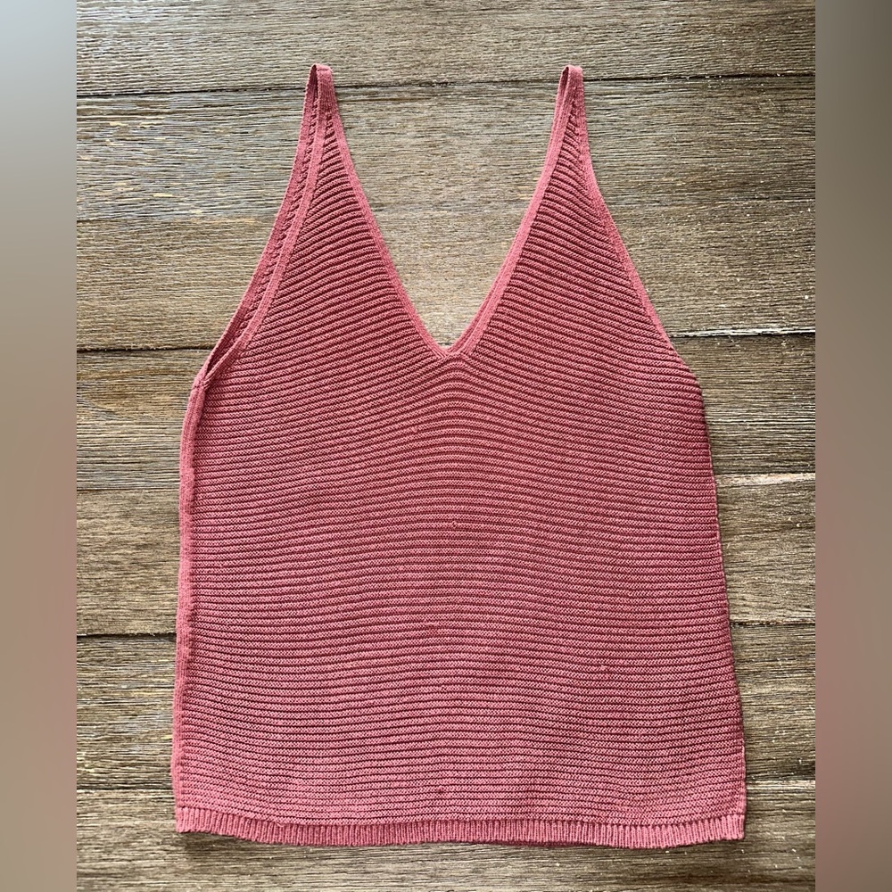 Women’s Express Tank Top - Size M